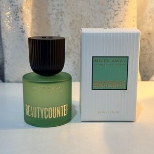 beautycounter Miles Away Eau de Parfum — Frosted Green Bottle with Black Cap